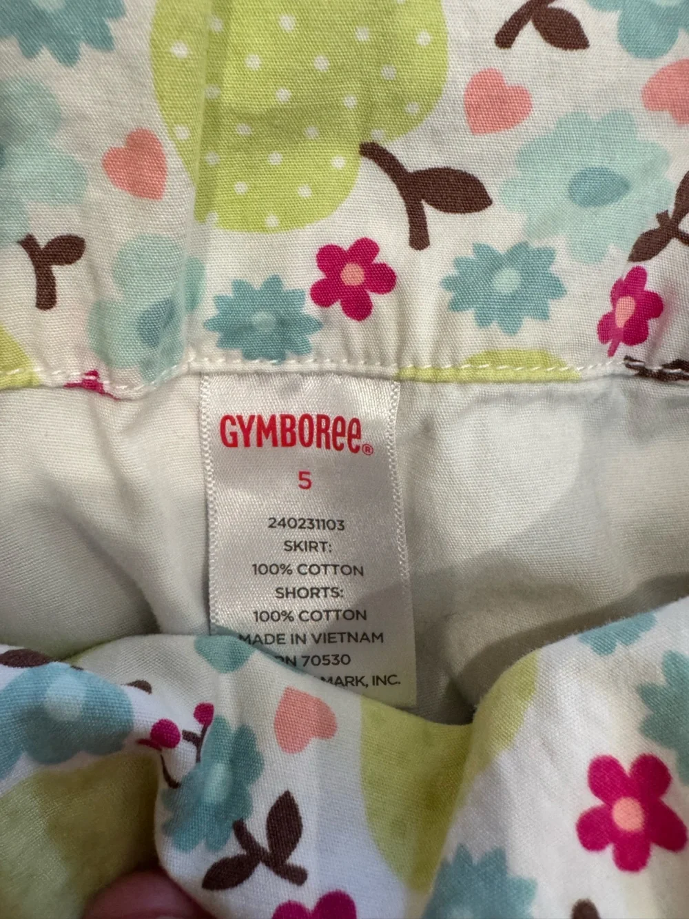 Gymboree White Skort with Green Apple & Pink Flower Print